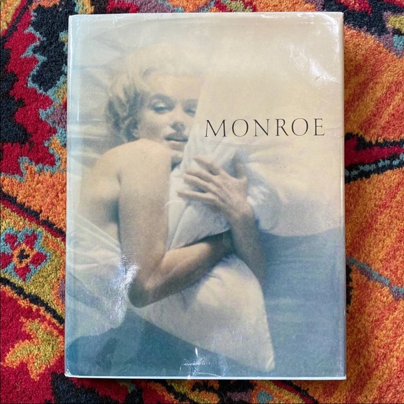 Other - Monroe her life in pictures